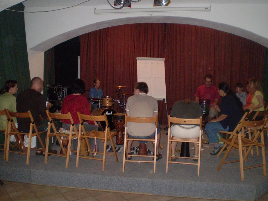 Bubenická dílna v klubu Podsklepeno - 8. 6. 2008 (začátečníci)